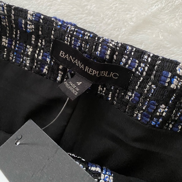 Banana Republic Tweed Mini Skirt - Picture 3 of 3